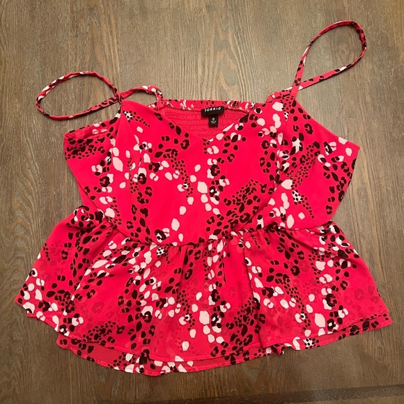 Torrid Red and White Ruffled Camisole Top A028 - Picture 4 of 4